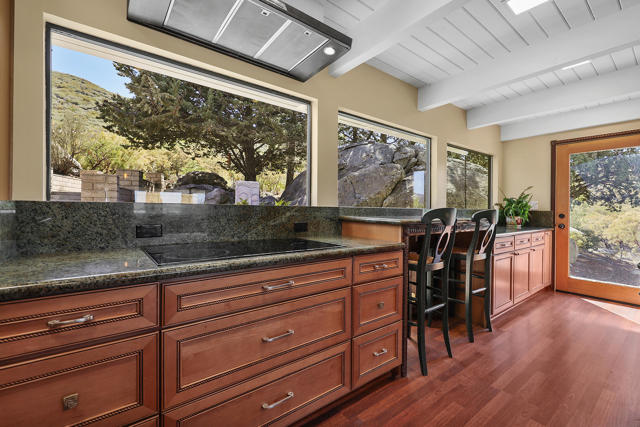 Image 11 of 47 For 67079 Ribbonwood Drive