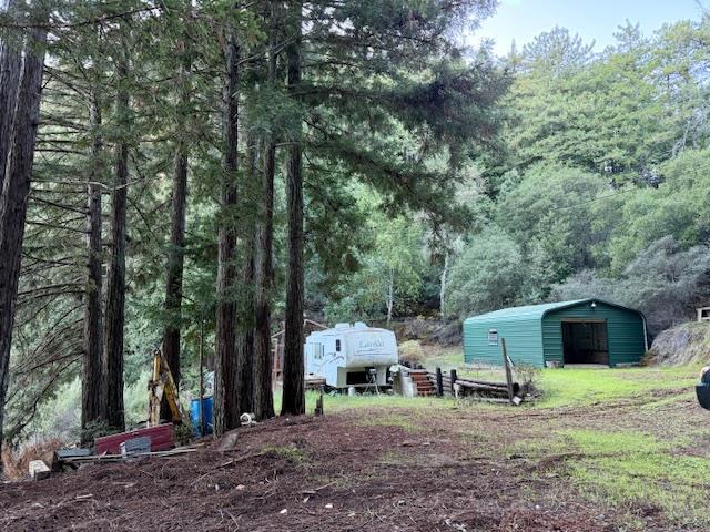 7175 Redwood Retreat Road, Gilroy CA: https://media.crmls.org/mediaz/579f4190-b689-4111-9045-ec4e08d45fbe.jpg