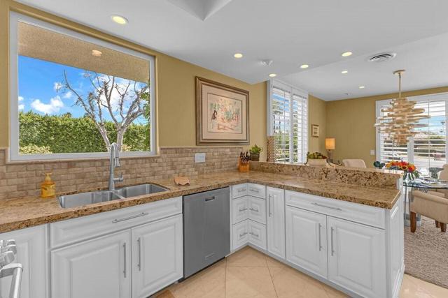 Image 25 of 57 For 48900 Avenida El Nido