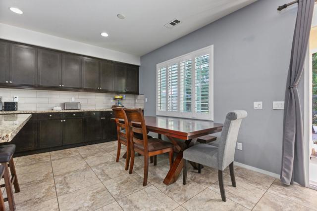 360 Calle Vela, San Marcos CA: https://media.crmls.org/mediaz/57a185dc-68be-4ab4-b026-4173a6f05197.jpg