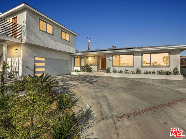 5810 S Halm Avenue, Los Angeles CA: https://media.crmls.org/mediaz/57a20d5a-33a7-4edb-9e40-7ce48eb724f7.jpg
