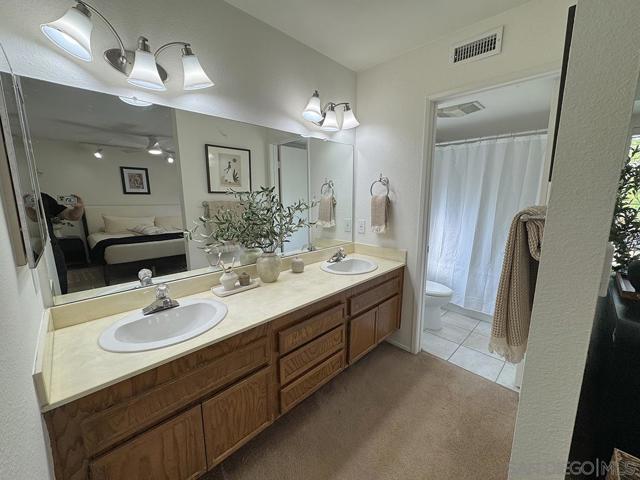 3298 Old Heather Road, San Diego CA: https://media.crmls.org/mediaz/57a25f22-d141-4dd2-8f85-f1fea1575bab.jpg