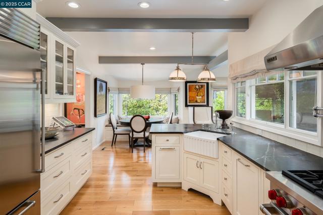 120 El Centro, Diablo CA: https://media.crmls.org/mediaz/57a27955-a173-47df-8b87-5c743c9c9af7.jpg