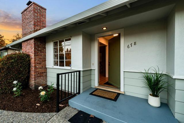 678 Chimalus Drive, Palo Alto CA: https://media.crmls.org/mediaz/57a2e374-48c9-4b50-8a25-892afacddac8.jpg