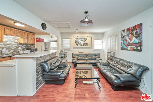 1224 Dewey Avenue, Los Angeles CA: https://media.crmls.org/mediaz/57a307eb-d062-4660-a023-147d01dc5ee8.jpg