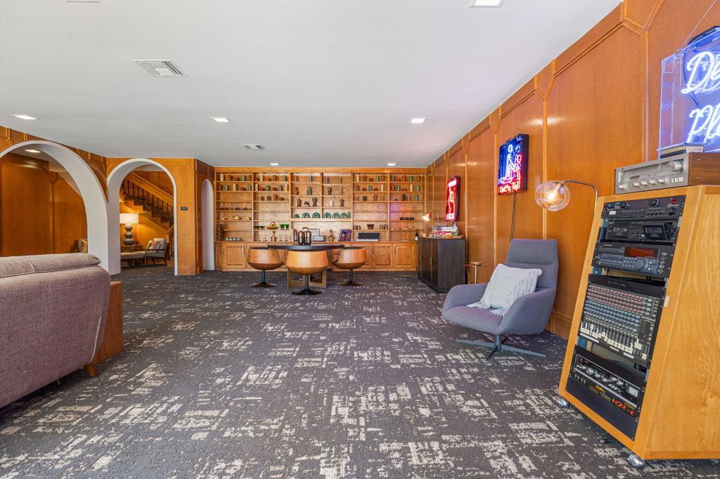 MLS #219134909DA image #55