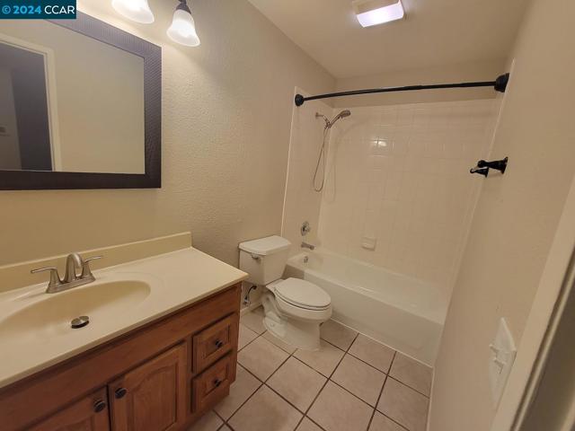 2005 San Jose Dr. #141, Antioch, California 94509, 2 Bedrooms Bedrooms, ,1 BathroomBathrooms,Condominium,For Sale,San Jose Dr. #141,41055474