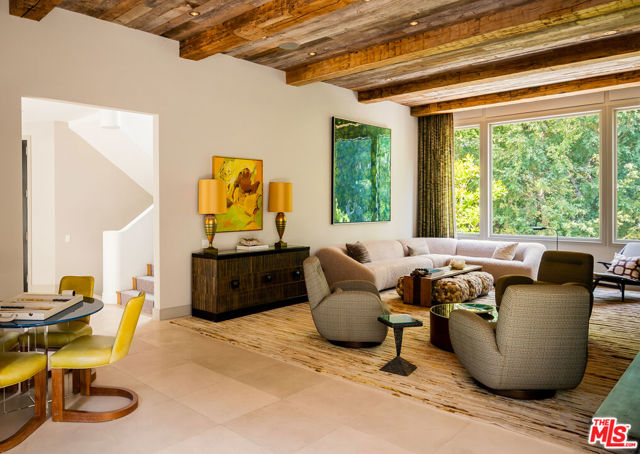 6 Bed Home for Sale in Los Angeles, California