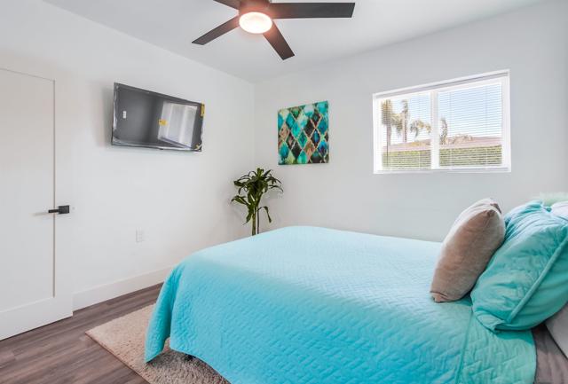 1303 Center Ave, Oceanside CA: https://media.crmls.org/mediaz/57a7f150-f611-425b-a0f3-e058d94e5d12.jpg