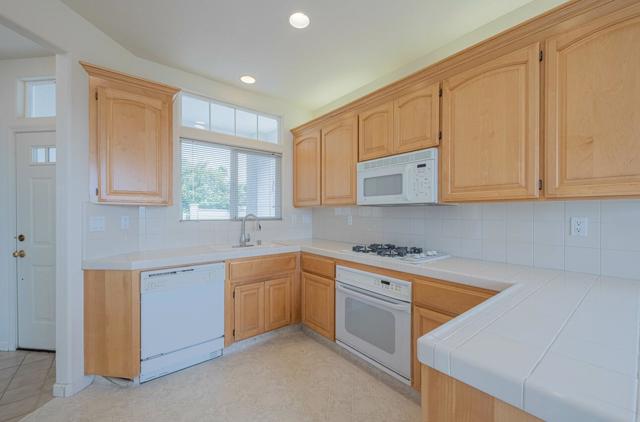 213 Montclair Lane, Salinas CA: https://media.crmls.org/mediaz/57a7ffe5-010e-45a7-aba5-dc4c34c24b4f.jpg