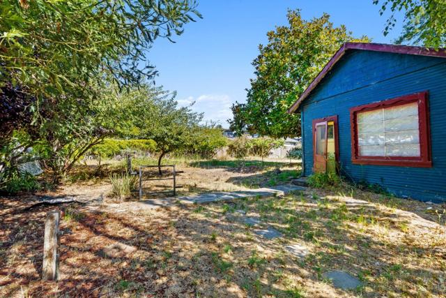 1430 Merrill Street, Santa Cruz CA: https://media.crmls.org/mediaz/57a821cc-2704-4872-aa58-57a81b550edd.jpg