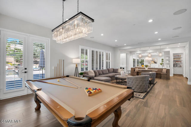 5715 Calais Court, Calabasas CA: https://media.crmls.org/mediaz/57a861e4-bb9e-4c63-bfc7-532ebbf43de2.jpg