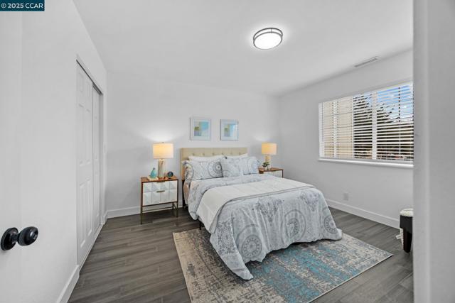 Image 36 of 60 For 917 60th St  
