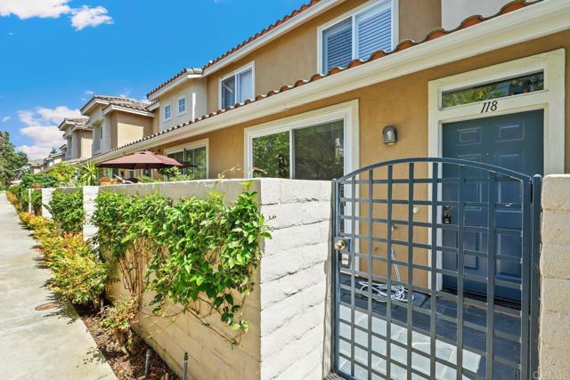 Detail Gallery Image 1 of 1 For 4118 via Candidiz #118,  San Diego,  CA 92130 - 2 Beds | 2/1 Baths