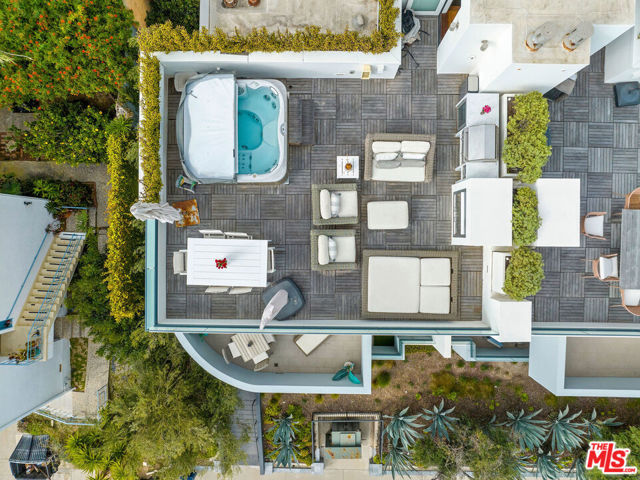 Drew Fenton | 22065 Pacific Coast Highway Malibu CA | MLS: 7211768