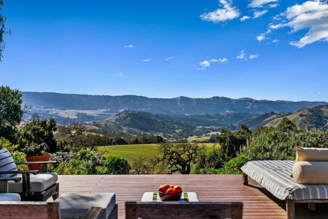 17755 Corral Del Cielo Road,  CA: https://media.crmls.org/mediaz/57ae5d6c-744d-4189-8d99-4cab967e9f26.jpg