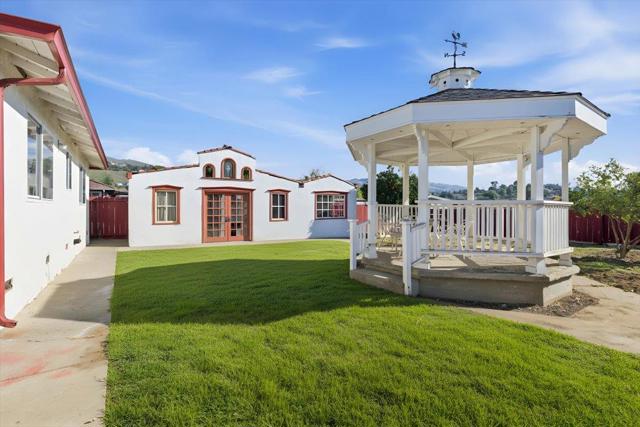 236 S Claremont Avenue, San Jose CA: https://media.crmls.org/mediaz/57aeace1-97f4-4a34-8897-855837357781.jpg