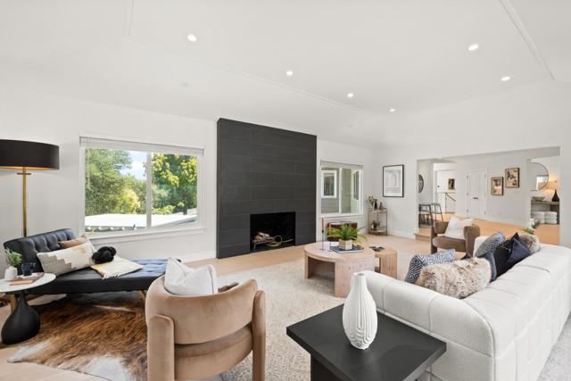 785 Pullman Road, Hillsborough CA: https://media.crmls.org/mediaz/57aee547-196b-4fd8-9183-0001ac1091a3.jpg