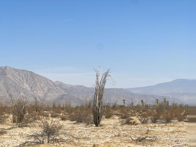 0 Rango Way, Borrego Springs CA: https://media.crmls.org/mediaz/57aef6b4-8453-4068-948c-07c8420cb4d5.jpg
