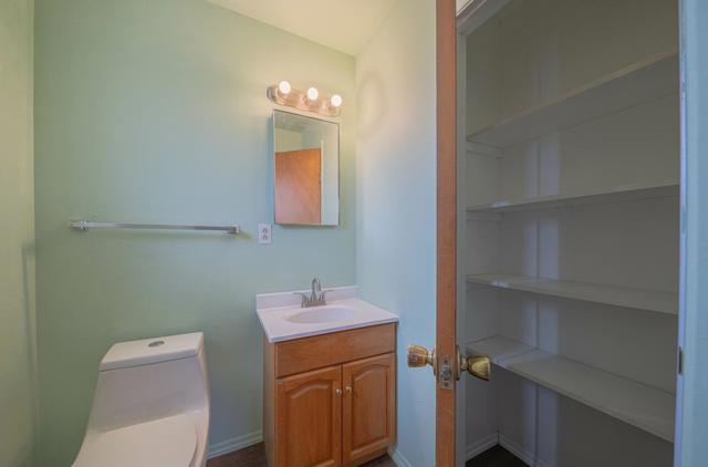 3114 Flower Circle, Marina CA: https://media.crmls.org/mediaz/57b04900-886b-4624-9dfd-636faff512ef.jpg