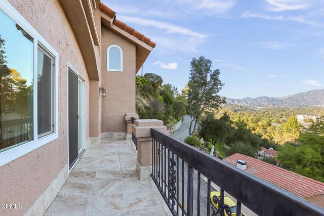 Detail Gallery Image 43 of 68 For 920 Glen Oaks Bld, Pasadena,  CA 91105 - 3 Beds | 3/1 Baths