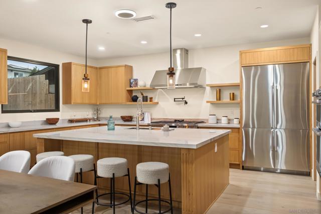 1531 33 Lieta St, San Diego CA: https://media.crmls.org/mediaz/57b1525e-2df6-4db2-83e9-08dfa4db2bc3.jpg