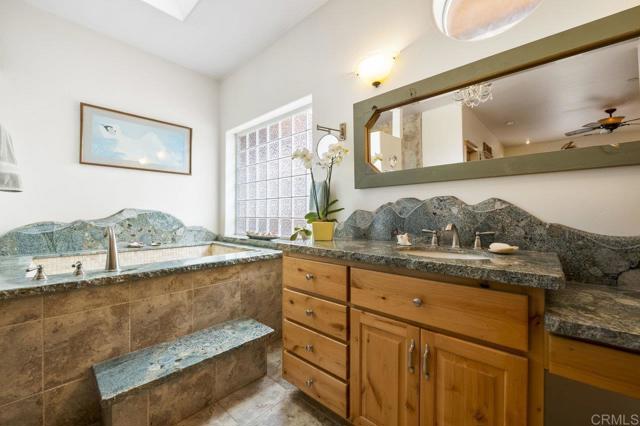 Detail Gallery Image 23 of 55 For 884 Rykers Ridge Rd, Ramona,  CA 92065 - 3 Beds | 3 Baths