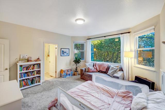 10511 Fairway Court, Carmel CA: https://media.crmls.org/mediaz/57b2aaad-7d64-4308-844a-28355637e644.jpg