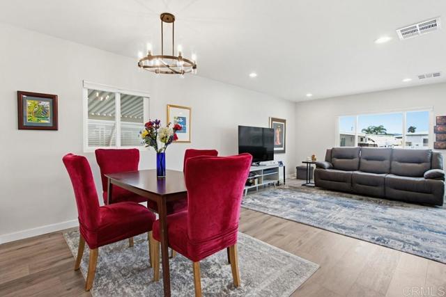 Detail Gallery Image 5 of 59 For 200 N El Camino Real #46,  Oceanside,  CA 92058 - 2 Beds | 2 Baths