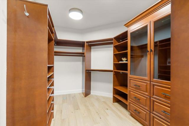 1750 Vista Del Sur, Gilroy CA: https://media.crmls.org/mediaz/57b2f8fa-6615-419b-833d-31e5fbcbebd1.jpg