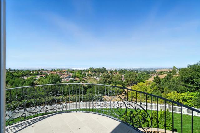 44989 Vista Del Sol, Fremont CA: https://media.crmls.org/mediaz/57b329fb-e096-4867-8cec-72d9a03fc53a.jpg
