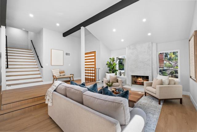 Image 15 of 57 For 10594 Rookwood Drive