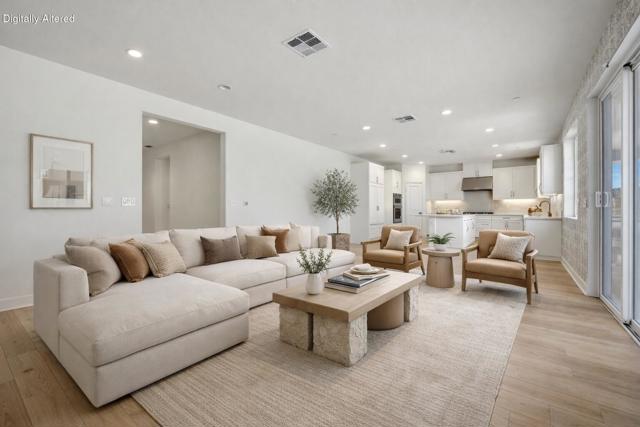 Image 11 of 40 For 58293 Coral View Way