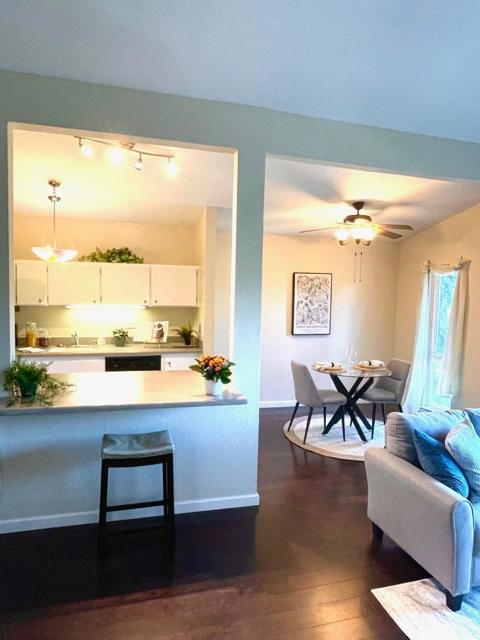 4111 George Avenue, San Mateo CA: https://media.crmls.org/mediaz/57b53d13-090d-4bd0-ae9f-cc29c030ba7c.jpg