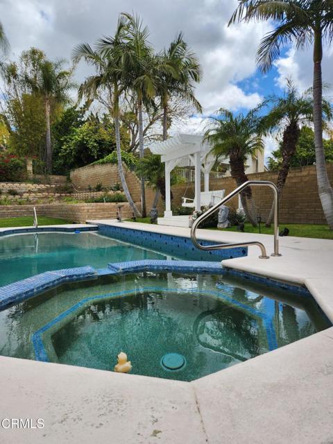 13644 Deering Lane, Moorpark CA: https://media.crmls.org/mediaz/57b707ef-6dba-4a84-b6de-d3f1e33d44d0.jpg