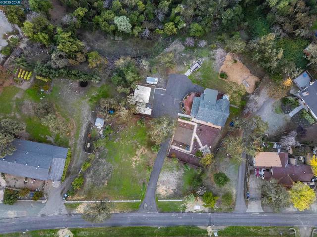 80 Diogenes Dr, Angwin CA: https://media.crmls.org/mediaz/57b80309-5958-46b5-99ec-c44641d1cb31.jpg