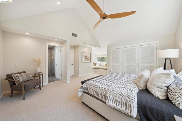 Image 33 of 59 For 5980 Harbord Dr
