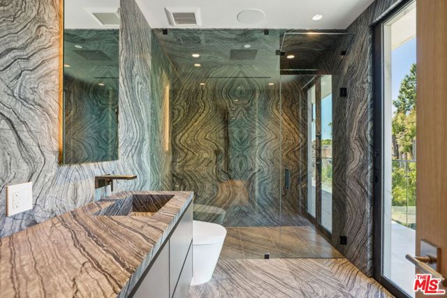 2180 Stradella Road, Los Angeles CA: https://media.crmls.org/mediaz/57ba3e35-e9a4-4a6c-ac4b-af67ab7fc19a.jpg