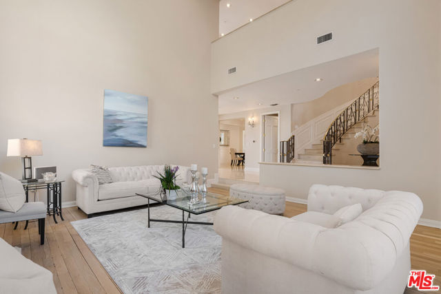 Drew Fenton | 16742 Via Pacifica Pacific Palisades CA | MLS: 7348440