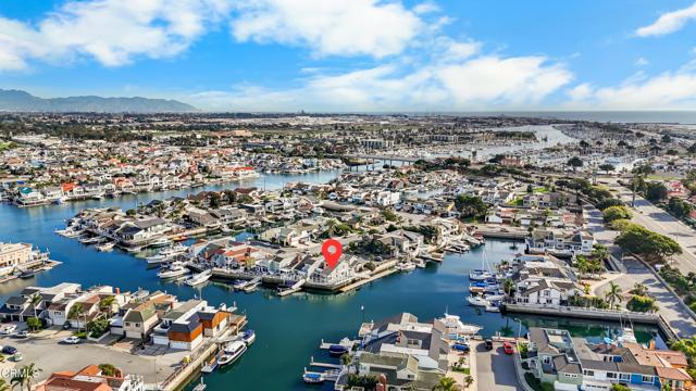 Detail Gallery Image 49 of 50 For 2221 Kingsbridge Ln, Oxnard,  CA 93035 - 3 Beds | 3 Baths