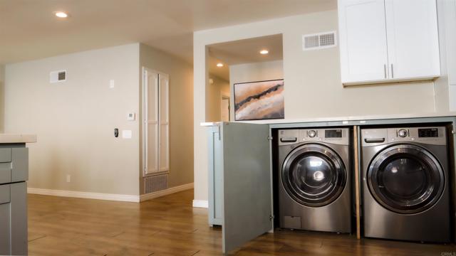 Detail Gallery Image 16 of 20 For 9011 Joan St, Spring Valley,  CA 91977 - 4 Beds | 4 Baths