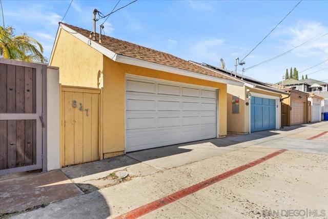 847 B Ave, Coronado, California 92118, 2 Bedrooms Bedrooms, ,2 BathroomsBathrooms,Single Family Residence,For Sale,B Ave,250017053SD