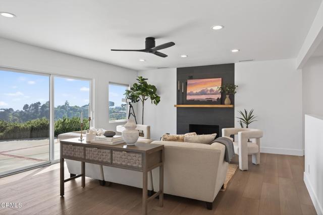 Detail Gallery Image 7 of 61 For 1221 Colina Vt, Ventura,  CA 93003 - 4 Beds | 2/1 Baths