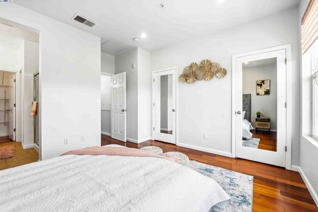 40742 Greystone Ter, Fremont CA: https://media.crmls.org/mediaz/57bc4aad-32b3-479e-9c73-23438e62ff51.jpg
