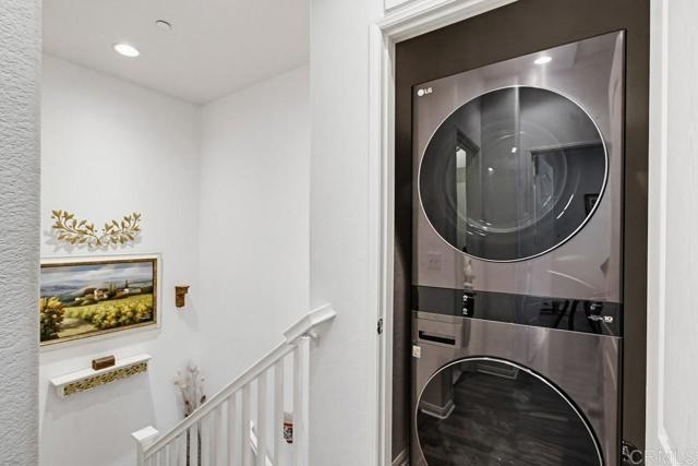 Detail Gallery Image 23 of 36 For 6133 Verda Ln, San Diego,  CA 92130 - 2 Beds | 2/1 Baths