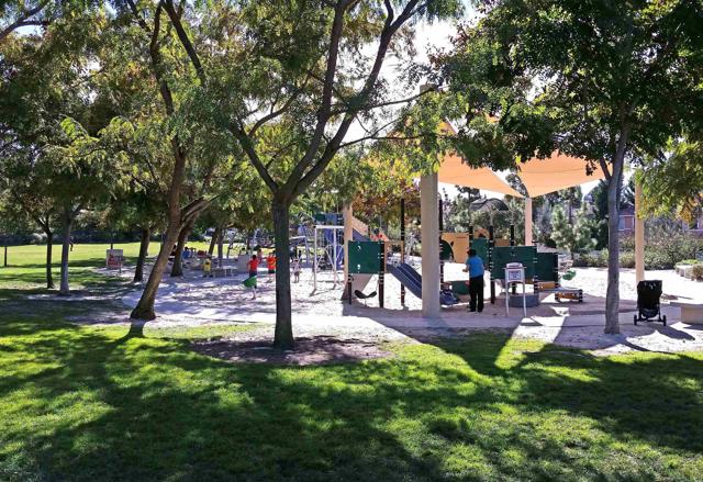 1110 Festival Road, San Marcos CA: https://media.crmls.org/mediaz/57bc649a-77ea-478b-bce9-0edc333b6fed.jpg