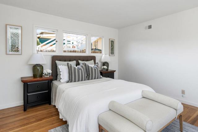 1202 Woodland Drive, San Mateo CA: https://media.crmls.org/mediaz/57bccee5-e06b-45c9-b568-84243d35e5dd.jpg