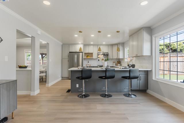803 Russell Ln, Milpitas CA: https://media.crmls.org/mediaz/57bd6e5d-0ffe-4141-ae19-8449827dd250.jpg