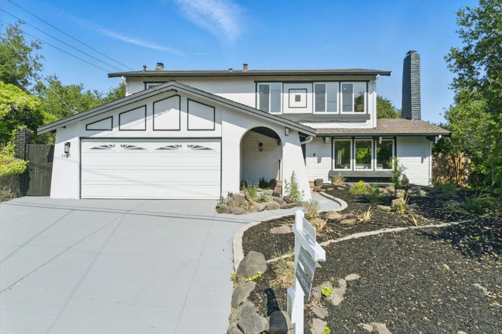 5657 Shadow Ridge Drive