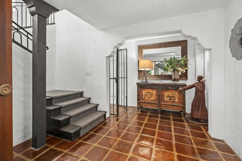 MLS #250035272SD image #37